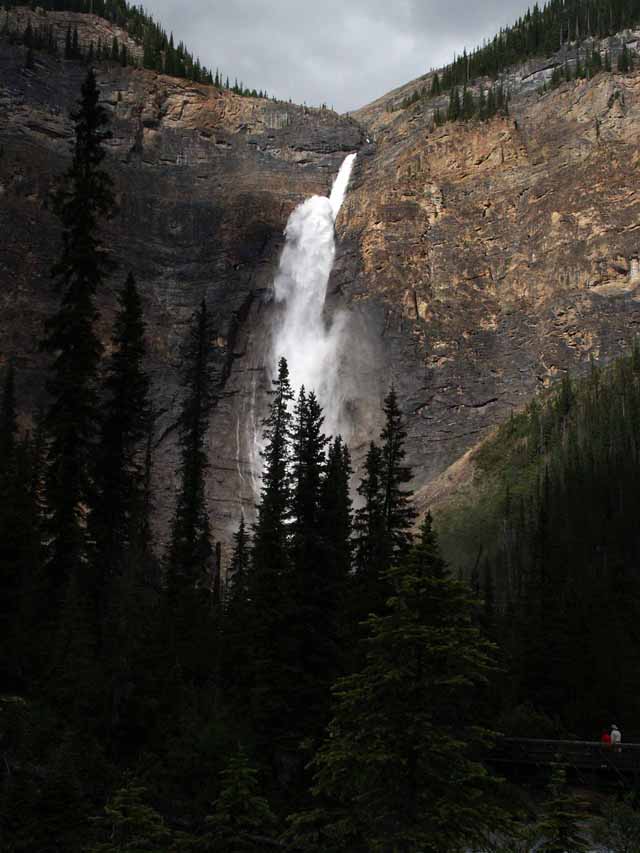 Takakkaw falls